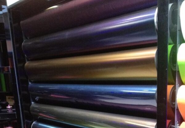 Chameleon Carbon Fiber Car Film - Image 4