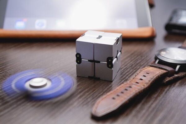 Educational Toys Infinity Cube - Image 10