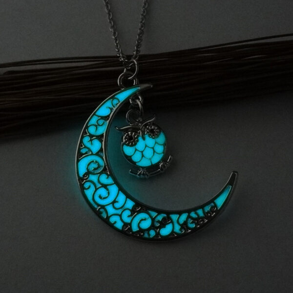 Glowing Pendant Necklaces Silver Plated Chain Necklaces - Image 10