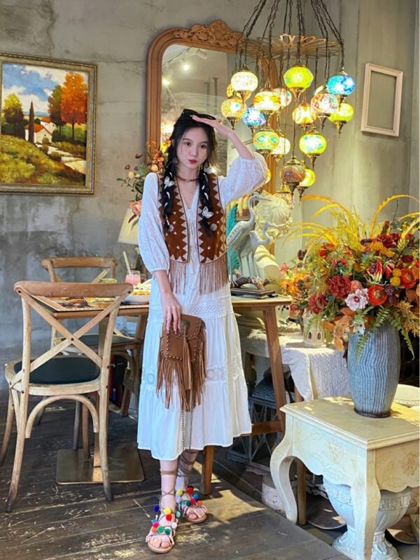 Ethnic Style Retro Tassel Embroidery Waistcoat Cardigan Women Design Sense Niche Fold Wear Vest Chic Sleeveless Clothes - Image 3