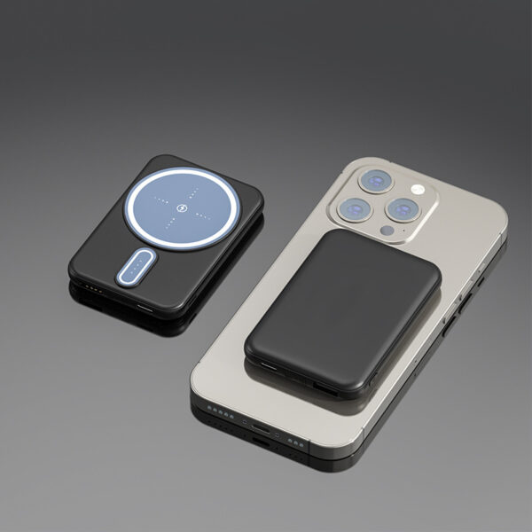 Magnetic Suction Charging Bank Wireless Charging Bank Mobile Power Supply - Image 5