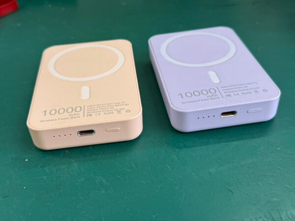 Magnetic Wireless Charger Electric Treasure Wireless Charger Portable Power Source Foot 5000MA - Image 4